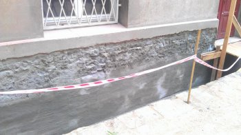 Судан іргетастарды кептіру кірпіш ғимараттар Польша